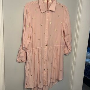 Medium high, low shirt, blush pink, with gold dragonflies never worn